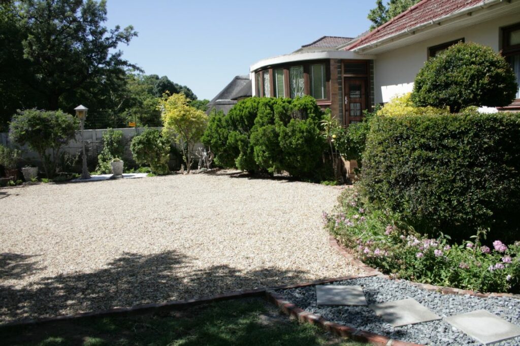 Garden & Secure Parking